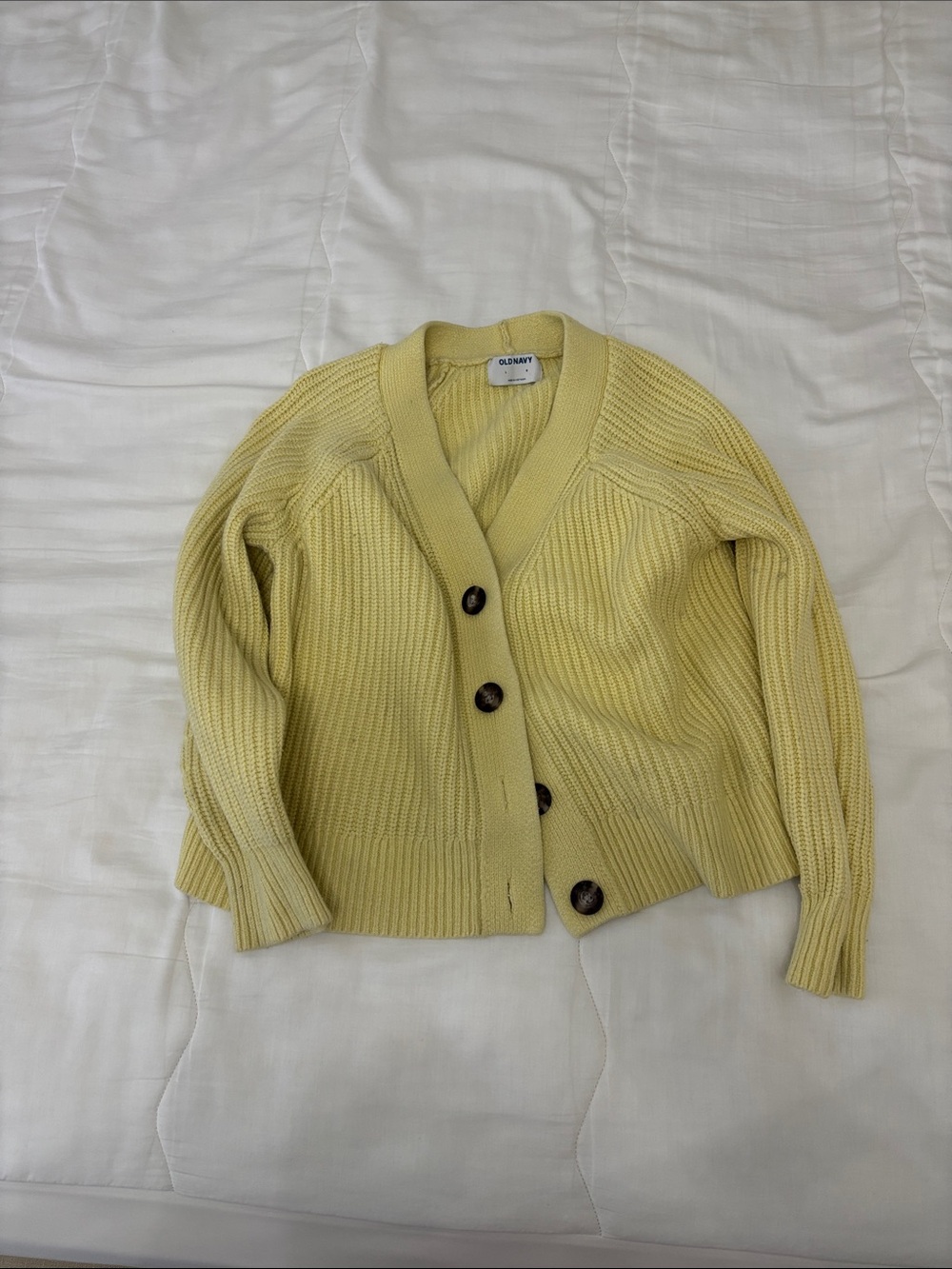 Old Navy Light Yellow Ribbed V-Neck Button Cardigan